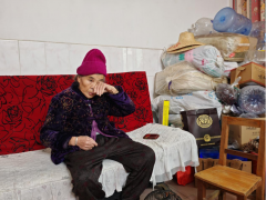 被掷石16次惊魂夜，广西天峨一老人